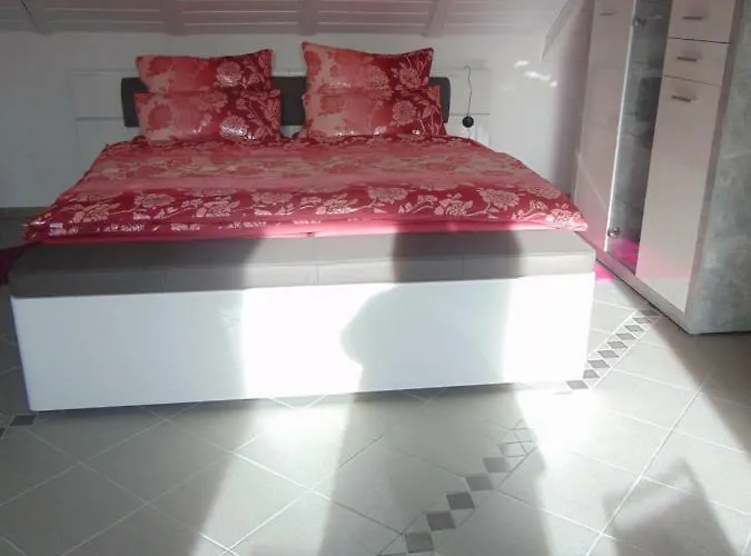 Gaestehaus Brandenburger * שפייר