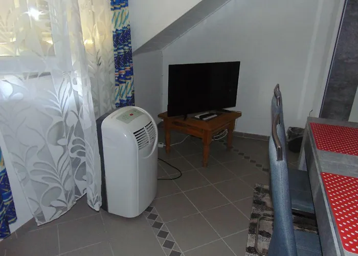 Gaestehaus Brandenburger בית אירוח *